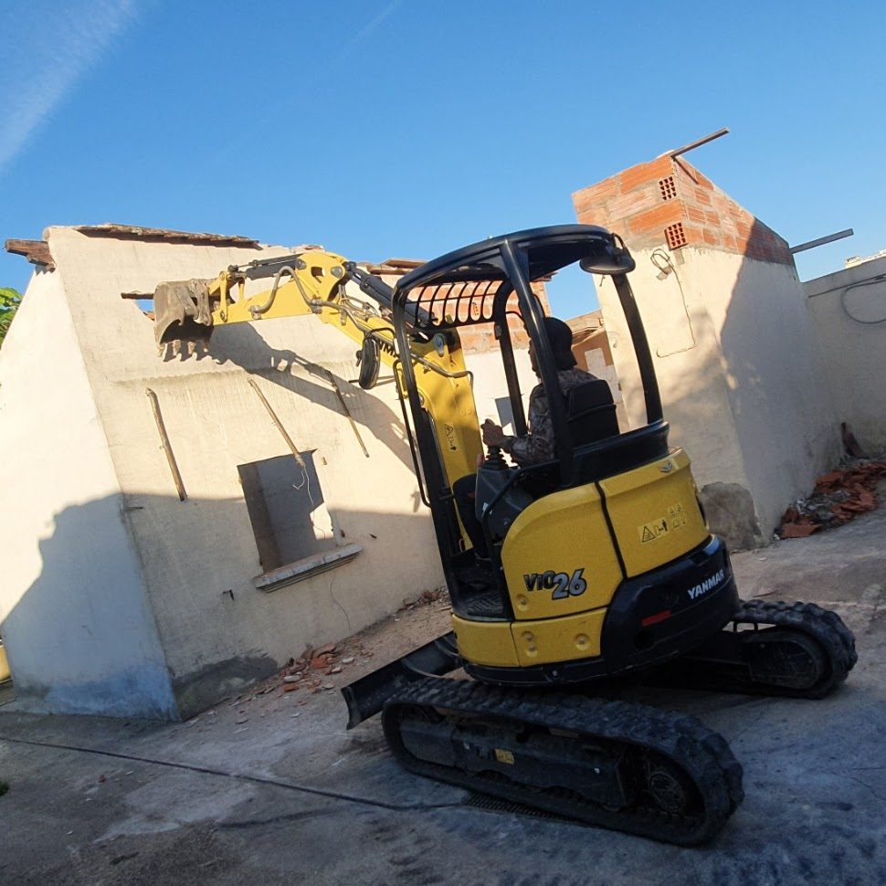 Travaux de démolition d'un bâtiment à Bordeaux